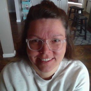 Meet your Posher, Jillian